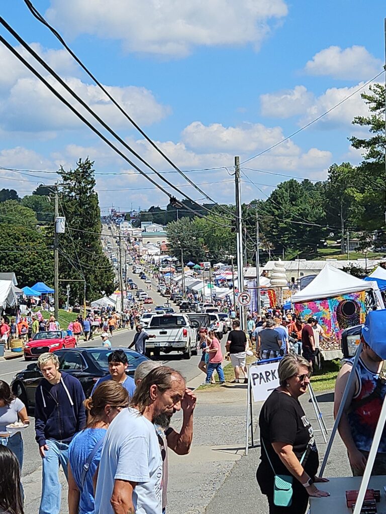 Hillsville Labor Day Weekend Flea Market & Gun Show Visit Galax, VA